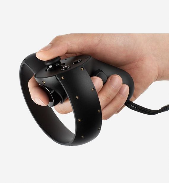 Oculus-Rift-bundle-with-touch-controllers-4